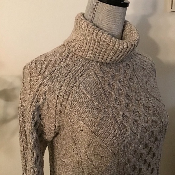 WIND RIVER HERITAGE sweater - Picture 2 of 9